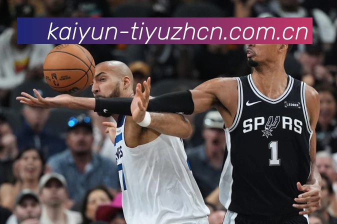 弗拉霍维奇关键战连续破门尤文锋线重燃争冠希望引发球迷热议专题观察:最新赛事动态与深度分析 弗拉霍维奇关键战连续破门尤文锋线重燃争冠希望引发球迷热议专题观察:最新赛事动态与深度分析